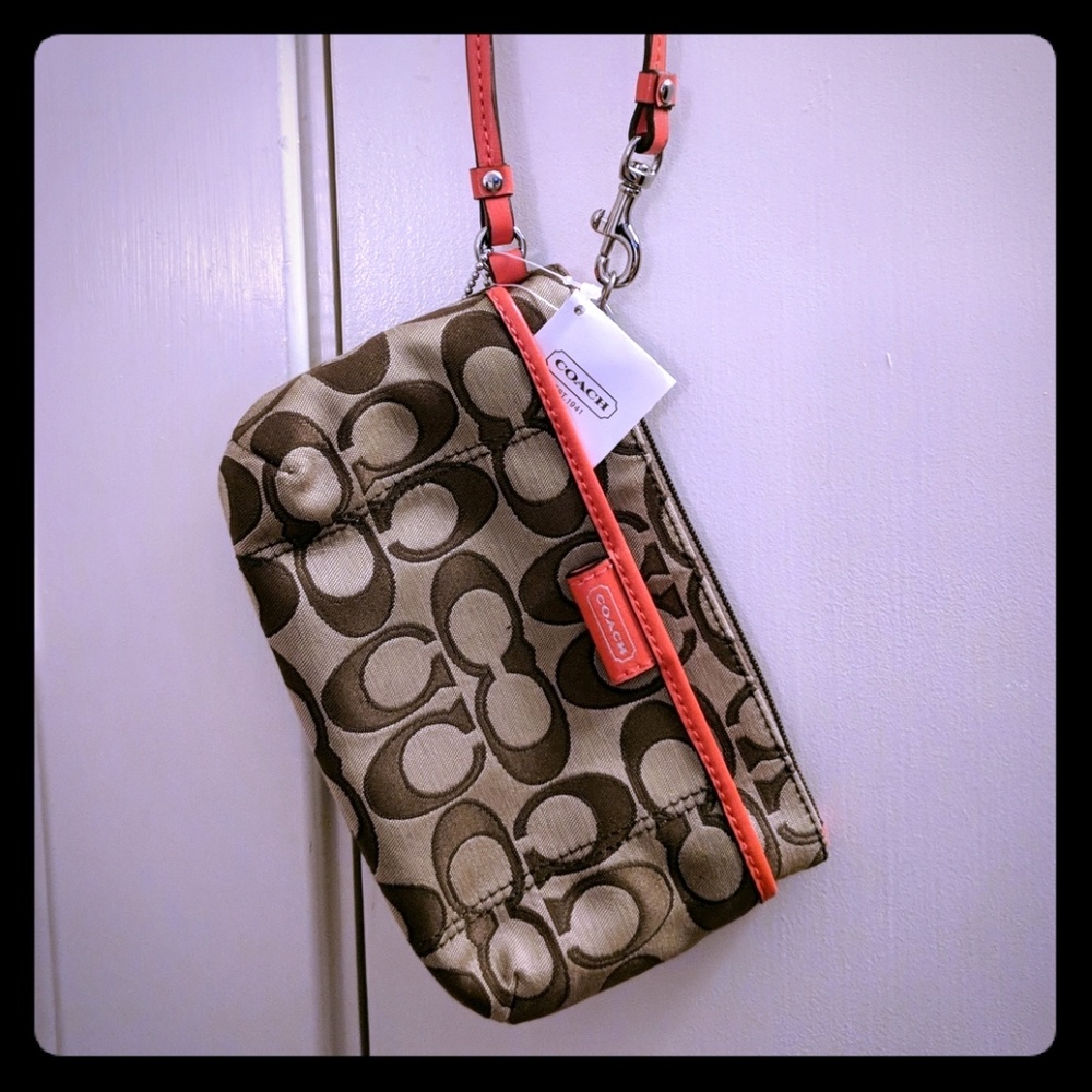 New with Tags Coach Wristlet
